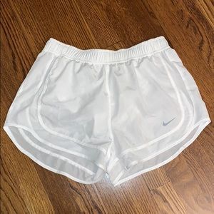 NWOT Nike shorts